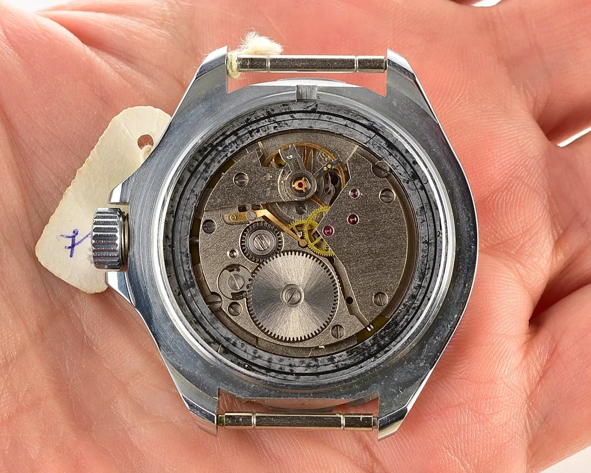 Excellent Vostok Komandirskie - Tank mechanical watch with box and passport!