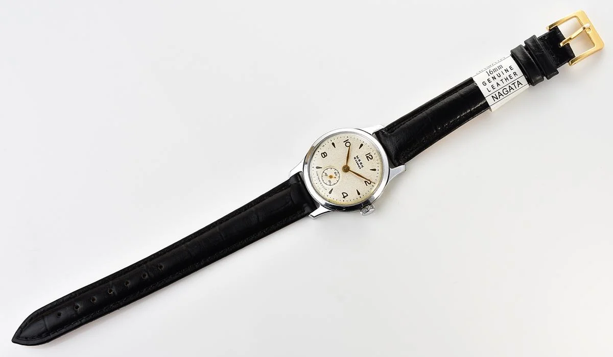 Excellent vintage Soviet Mayak mechanical watch, 1st Moscow Watch Factory