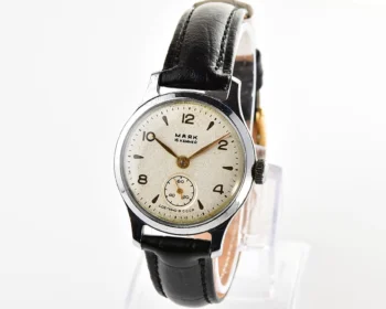 Excellent vintage Soviet Mayak mechanical watch, 1st Moscow Watch Factory