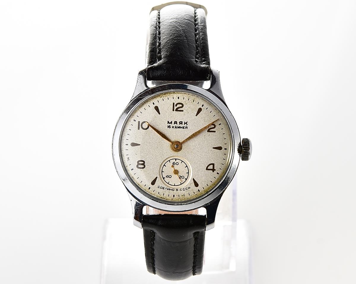 Excellent vintage soviet MAYAK mechanical watch, 1st Moscow Watch Factory