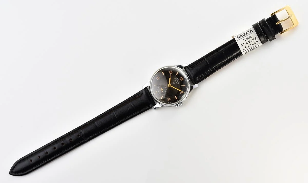 Vintage Soviet mechanical Pobeda watch, 2MChZ from the 4th quarter 1954!