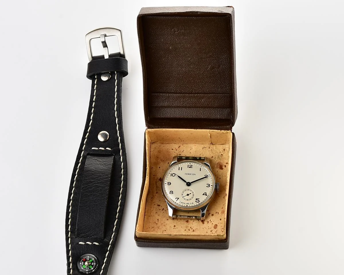 Excellent Soviet Pobeda from 1955 + exquisite Sturmanskie compass leather strap!