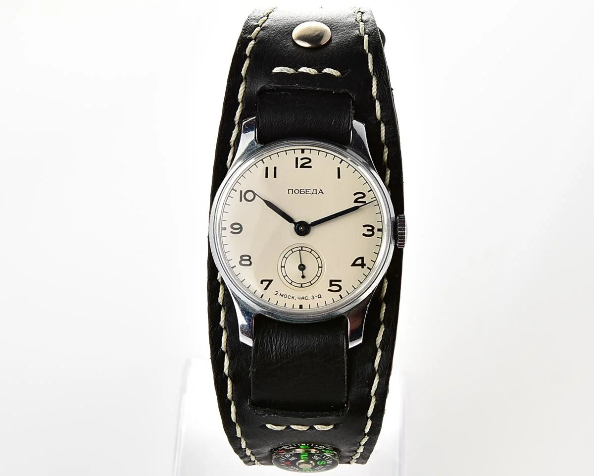 Excellent Soviet Pobeda from 1955 + exquisite Sturmanskie compass leather strap!