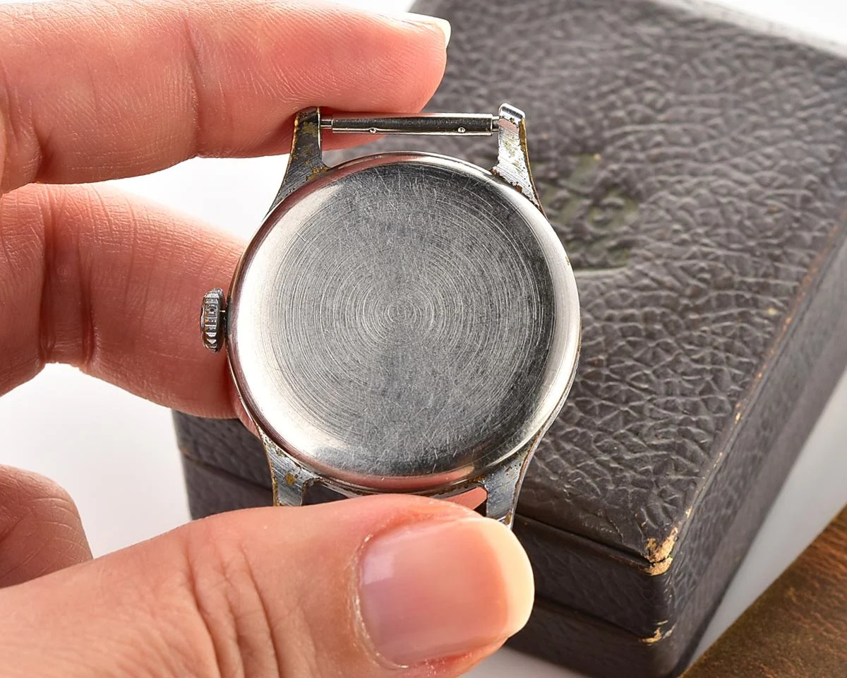 Excellent vintage Soviet mechanical Pobeda watch, 1MChZ from 1957, with box