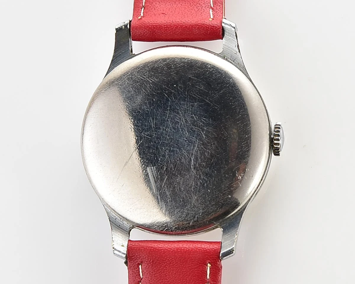 Vintage Soviet Pobeda watch with central second hand, 1MChZ, from the 1950s