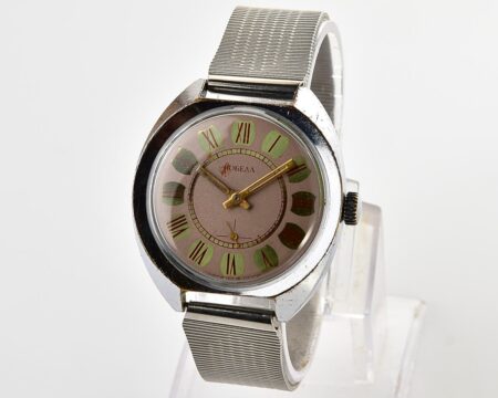 Soviet POBEDA mechanical wristwatch with Raketa stainless steel bracelet
