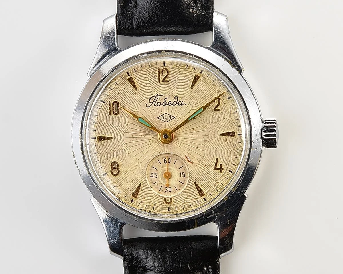 Vintage Soviet mechanical Pobeda wristwatch, PChZ