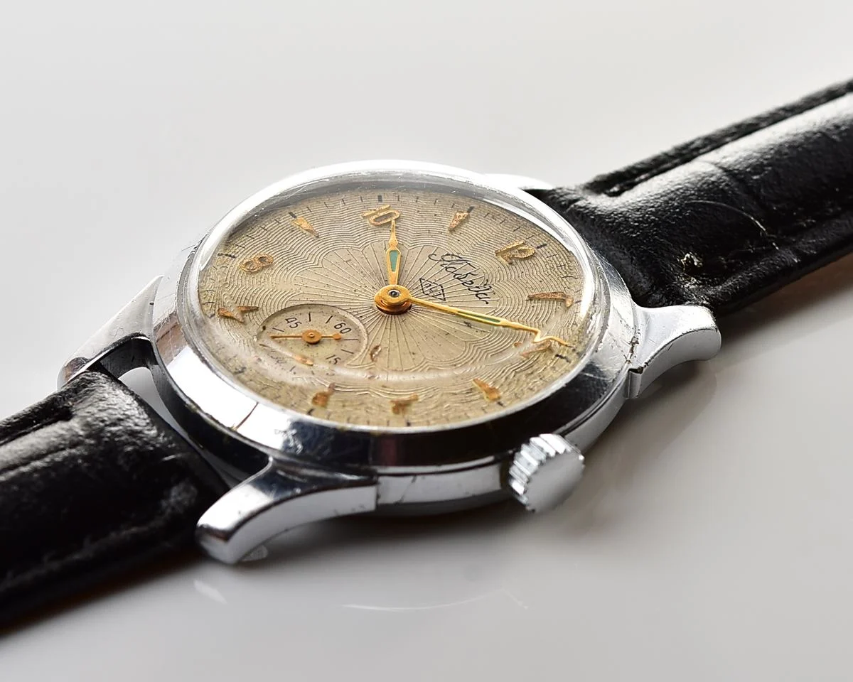 Vintage Soviet mechanical Pobeda wristwatch, PChZ