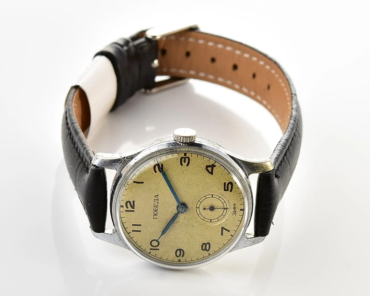 Vintage Soviet mechanical watch Pobeda ZiM, from the 1st quarter 1955!