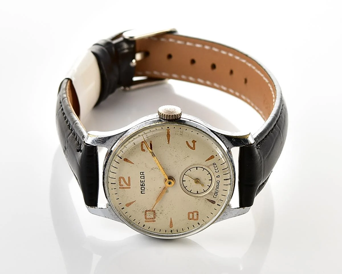 Vintage Soviet Pobeda mechanical watch