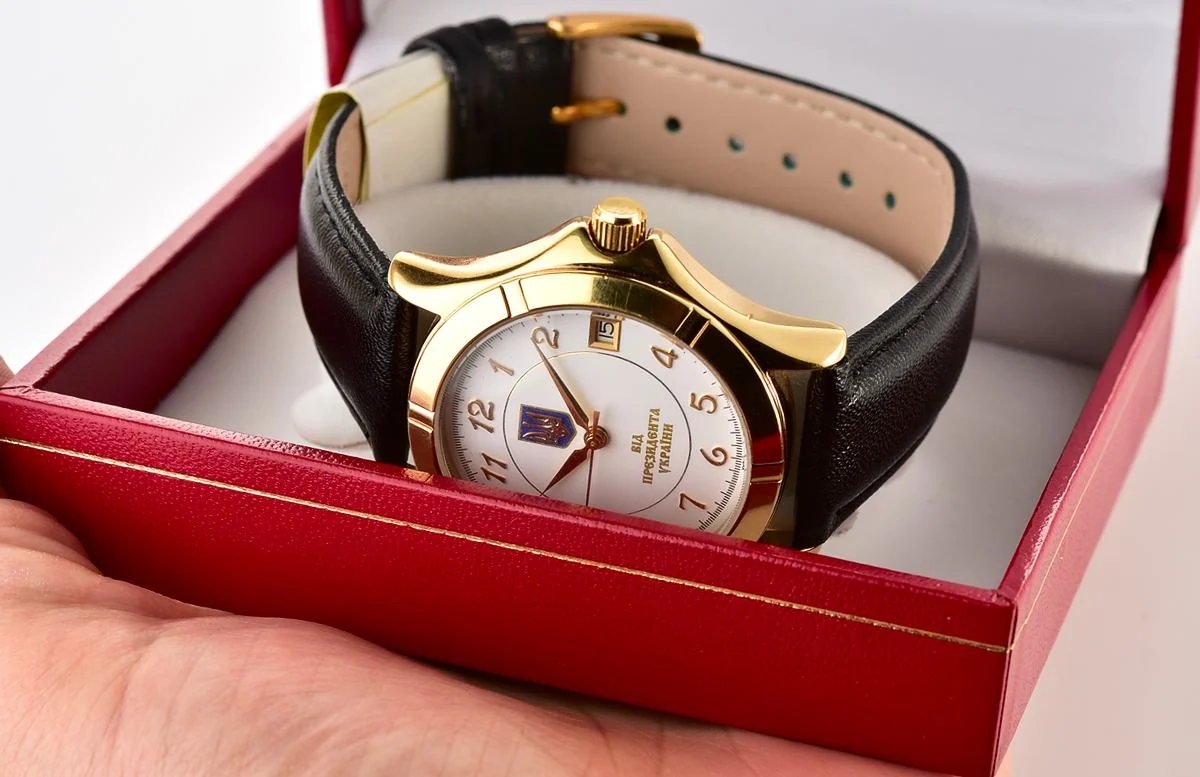 Ukrainian made Chas LTD mechanical watch - from the president of 🇺🇦Ukraine!
