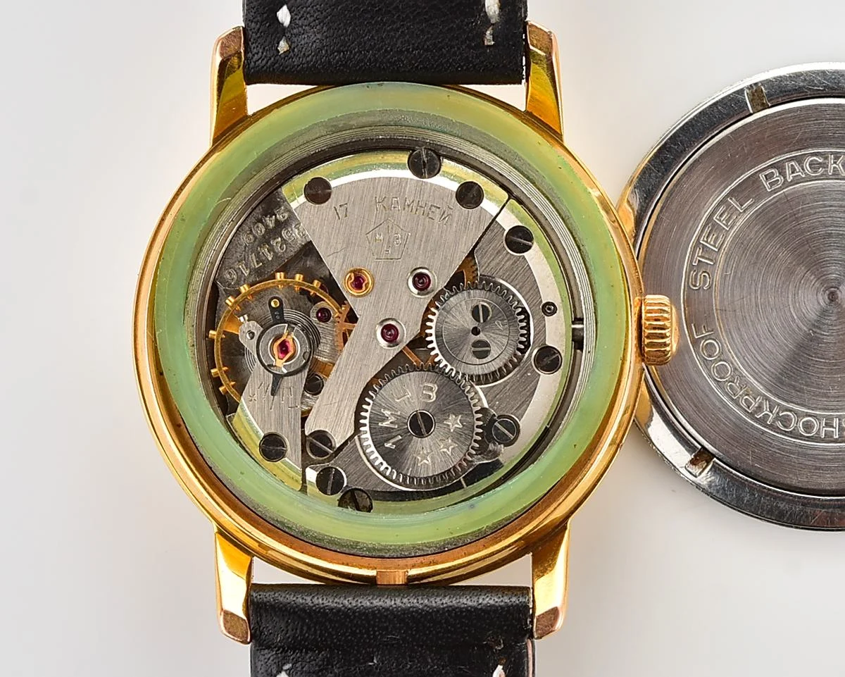 Excellent vintage gold-plated Poljot mechanical watch