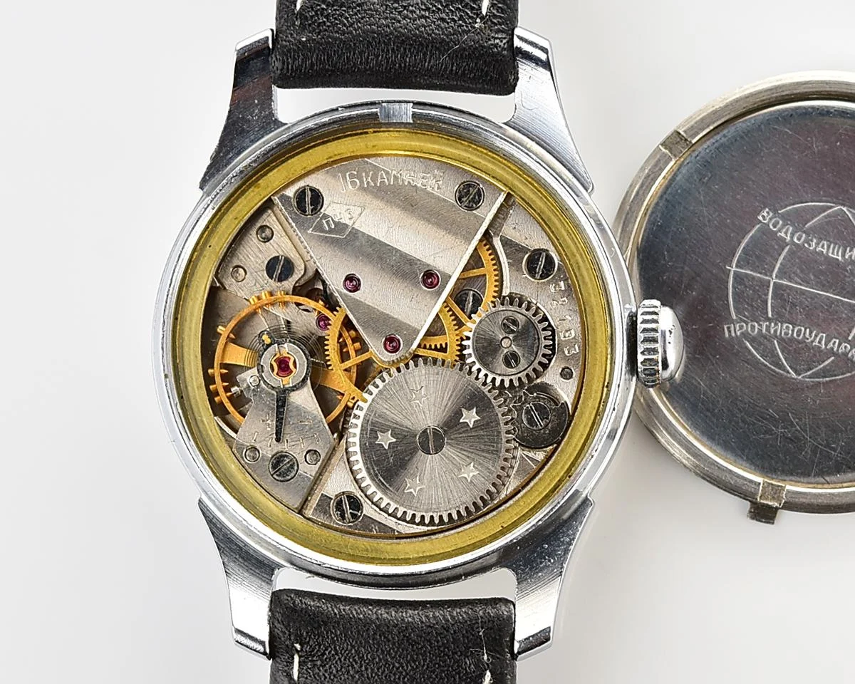 Excellent Soviet Raketa vintage mechanical watch