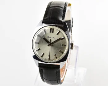 Vintage Soviet Raketa mechanical watch