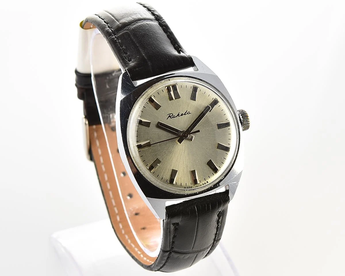 Vintage Soviet Raketa mechanical watch