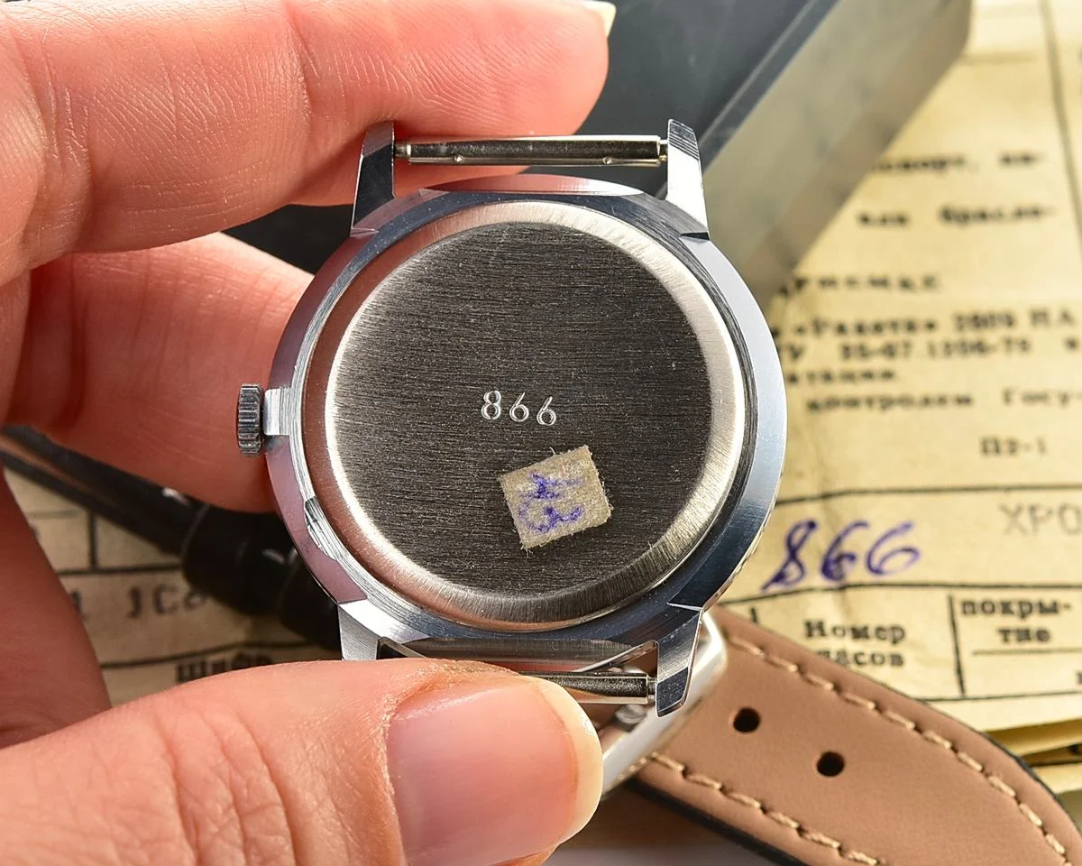 TIME CAPSULE: Vintage Soviet Raketa watch, New Old Stock (NOS)!