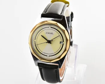 Large Soviet Raketa vintage mechanical watch with stylish minimalistic dial