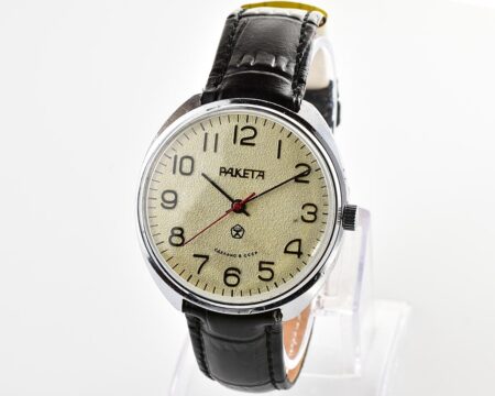 Large vintage RAKETA mechanical watch