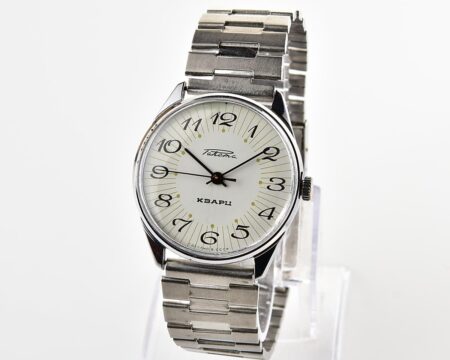 Elegant RAKETA soviet automatic quartz watch