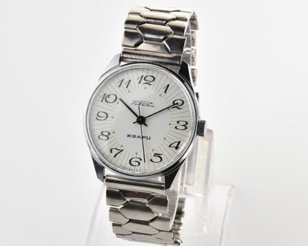 Elegant RAKETA soviet automatic quartz watch
