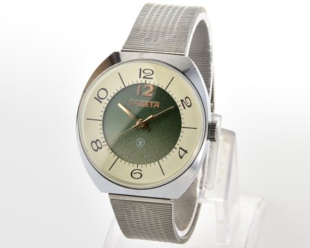 Excellent soviet Raketa vintage mechanical watch with bi-color dial & Raketa steel bracelet