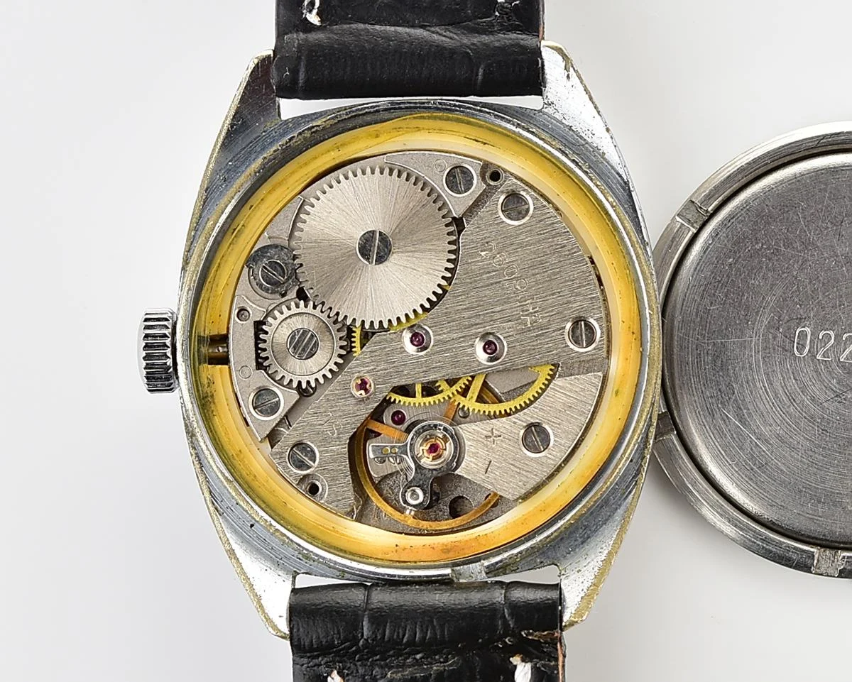 Vintage Soviet Raketa mechanical watch