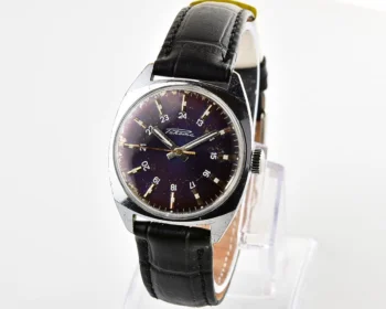 Vintage Soviet Raketa mechanical watch
