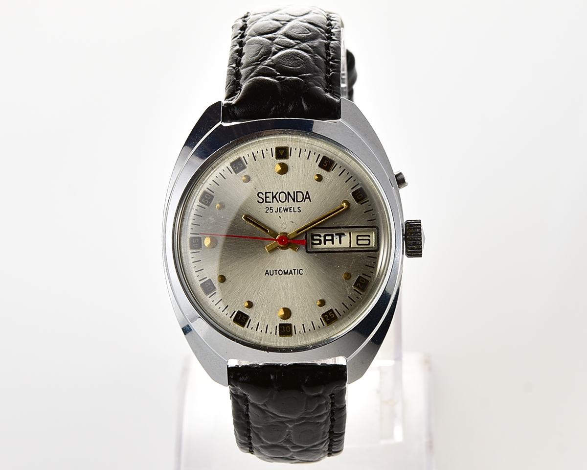 Soviet vintage SEKONDA mechanical watch with automatic self winding movement