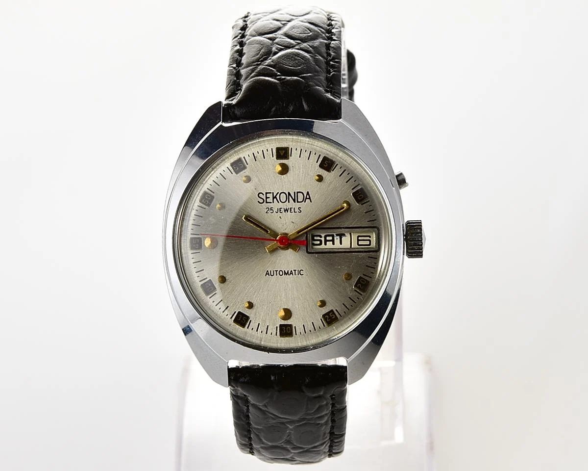 Soviet vintage Sekonda mechanical watch with automatic self winding movement