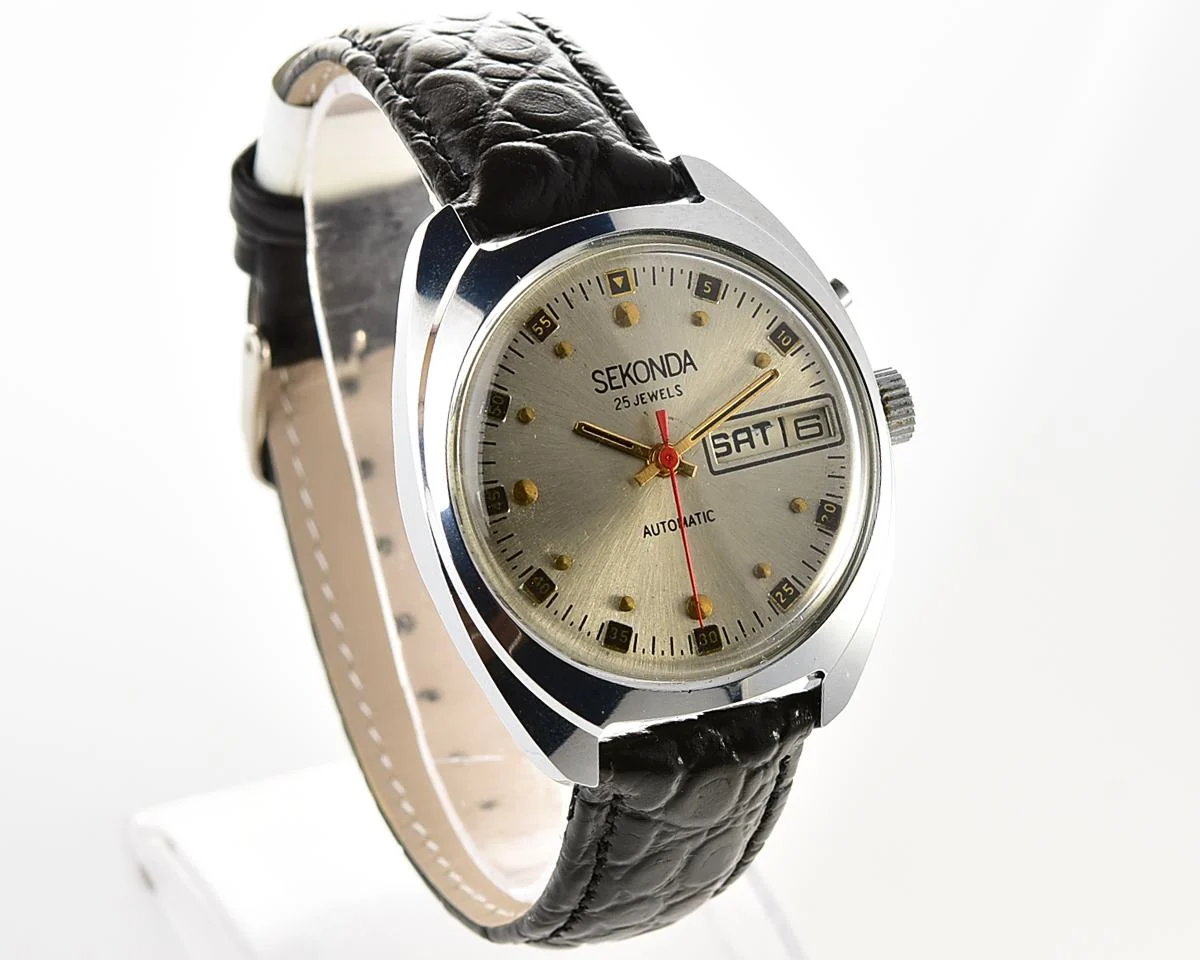 Soviet vintage Sekonda mechanical watch with automatic self winding movement