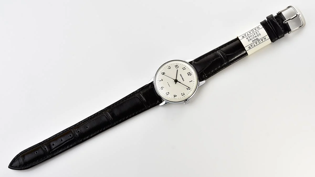 Soviet Sekonda vintage mechanical wrist watch
