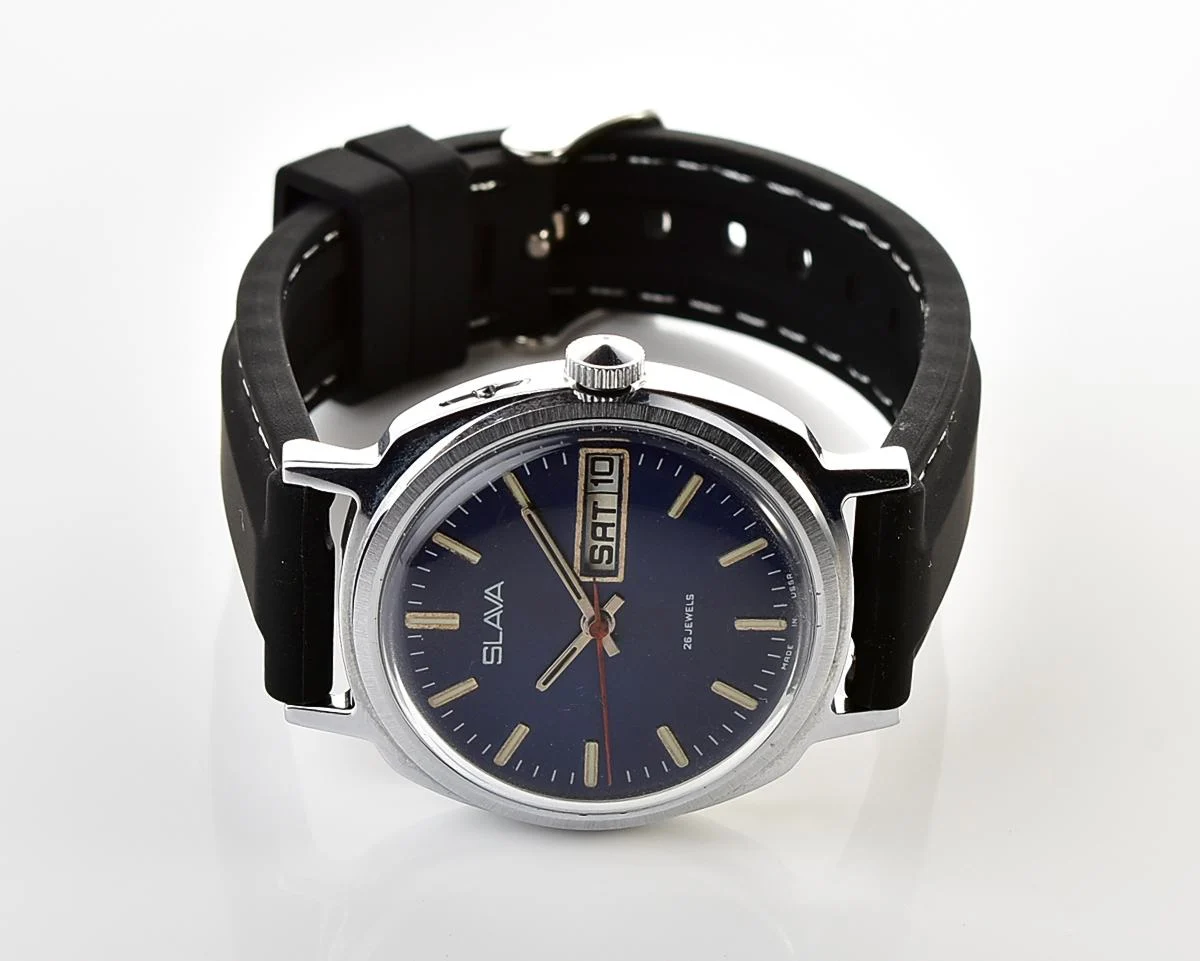 Excellent Slava Soviet mechanical vintage watch
