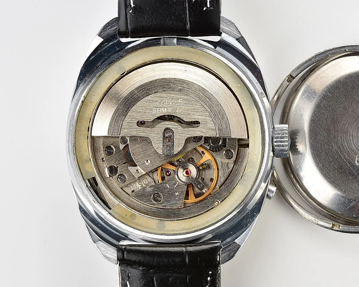 Excellent Slava Soviet mechanical vintage watch with automatic self-winding movement