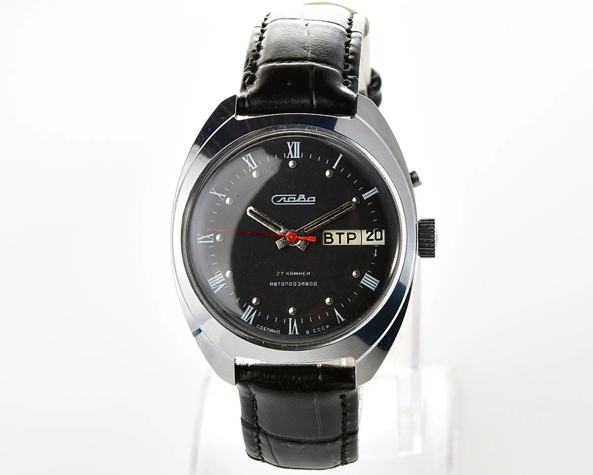 Excellent Slava Soviet mechanical vintage watch with automatic self-winding movement