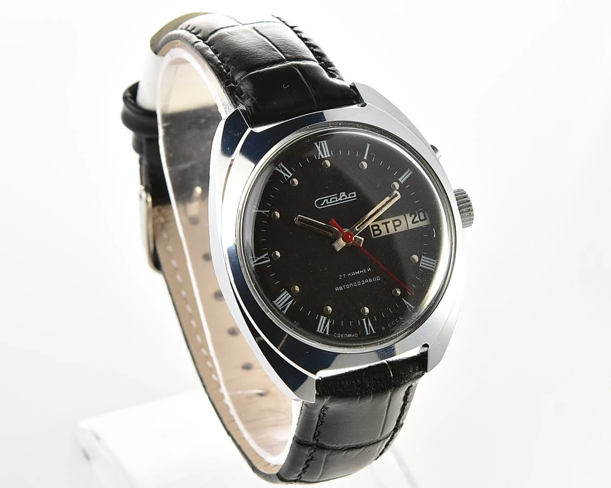 Excellent Slava Soviet mechanical vintage watch with automatic self-winding movement