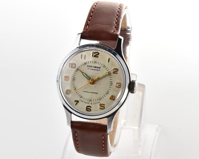 Vintage soviet SPORTIVNIE mechanical watch