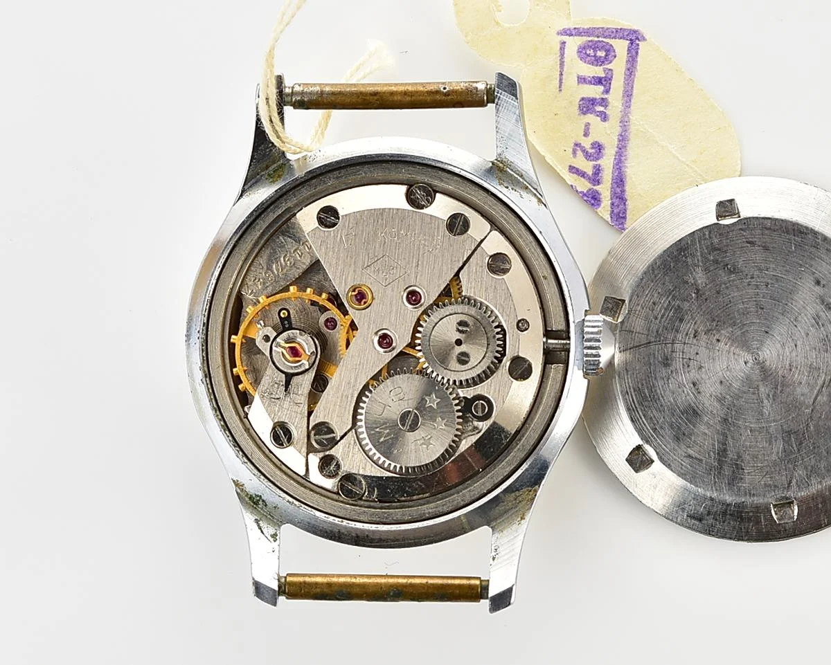 Excellent vintage Stolichnie Soviet wristwatch with original box and passport - 1st Moskow Watch Factory