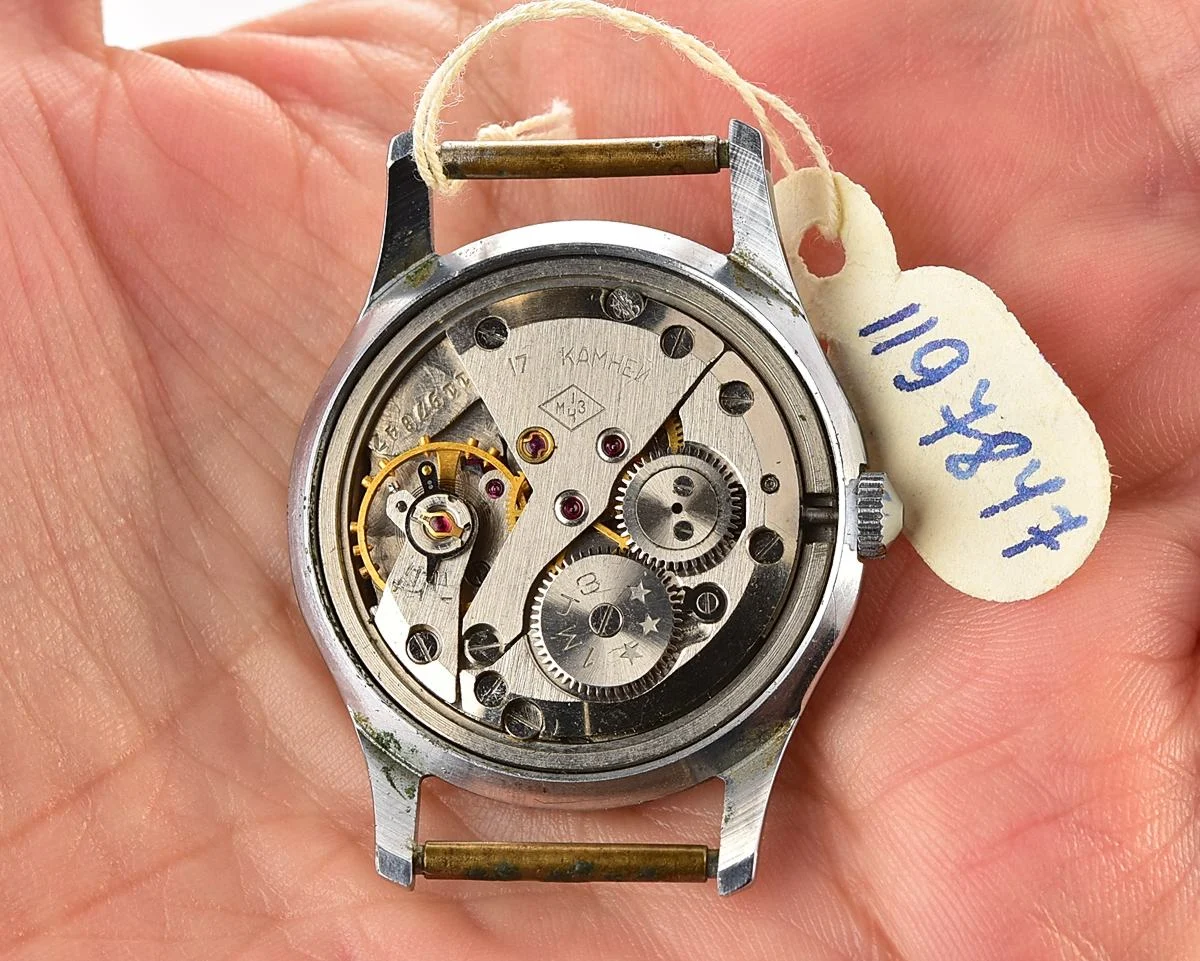 Excellent vintage Stolichnie Soviet wristwatch with original box and passport - 1st Moskow Watch Factory