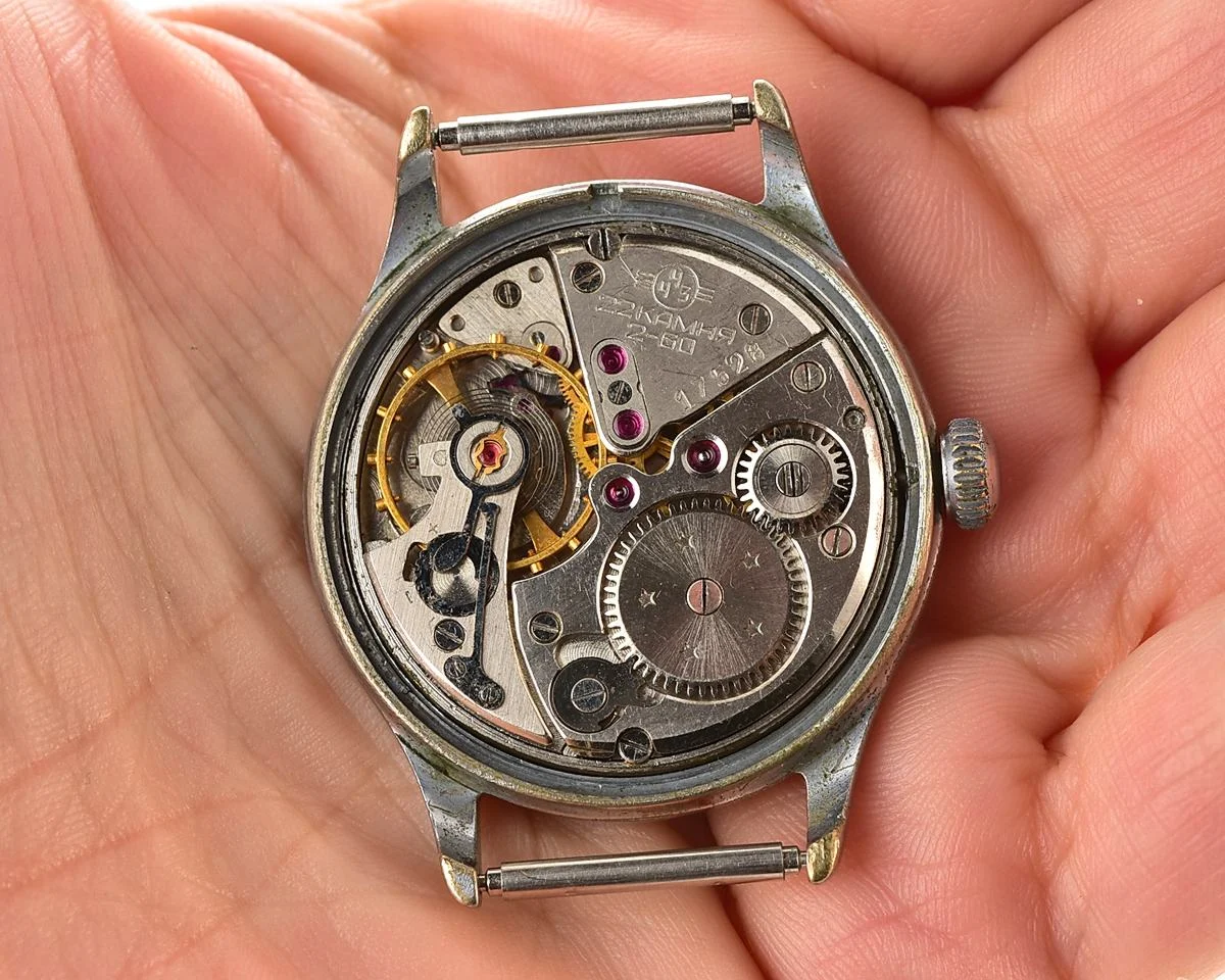 Soviet Volna 22 jewels vintage mechanical watch - 2nd quarter of 1960!