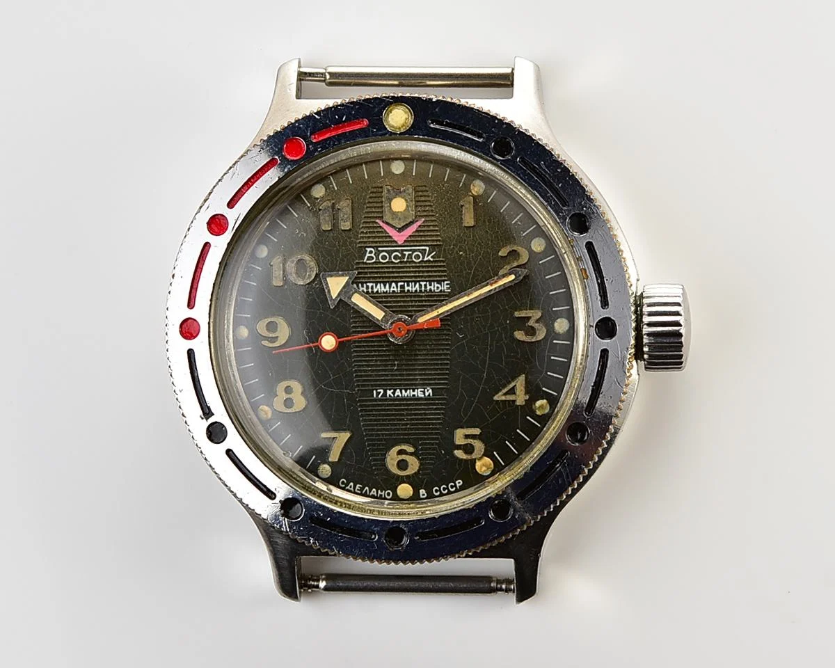 Vostok Amphibia mechanical watch + genuine leather NATO Commander strap!