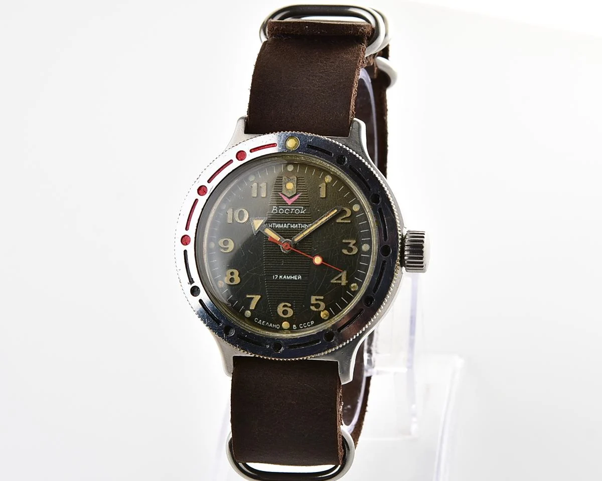 Vostok Amphibia mechanical watch + genuine leather NATO Commander strap!