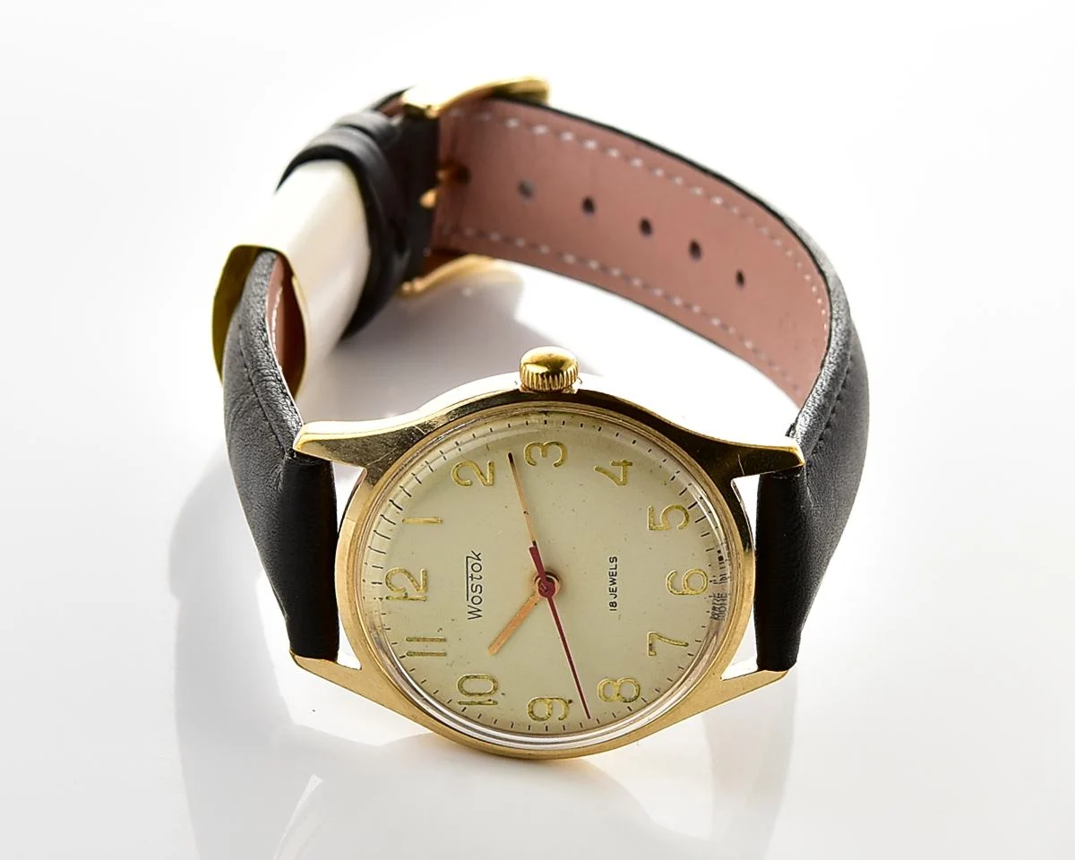 Excellent Vostok mechanical gold-plated wristwatch