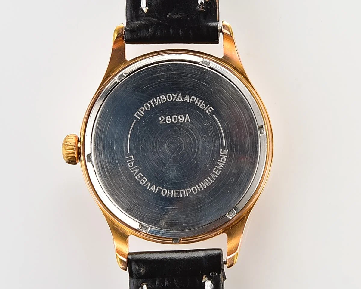 Excellent Soviet Wostok (Vostok) gold-plated mechanical wrist watch with 22 jewels precision movement