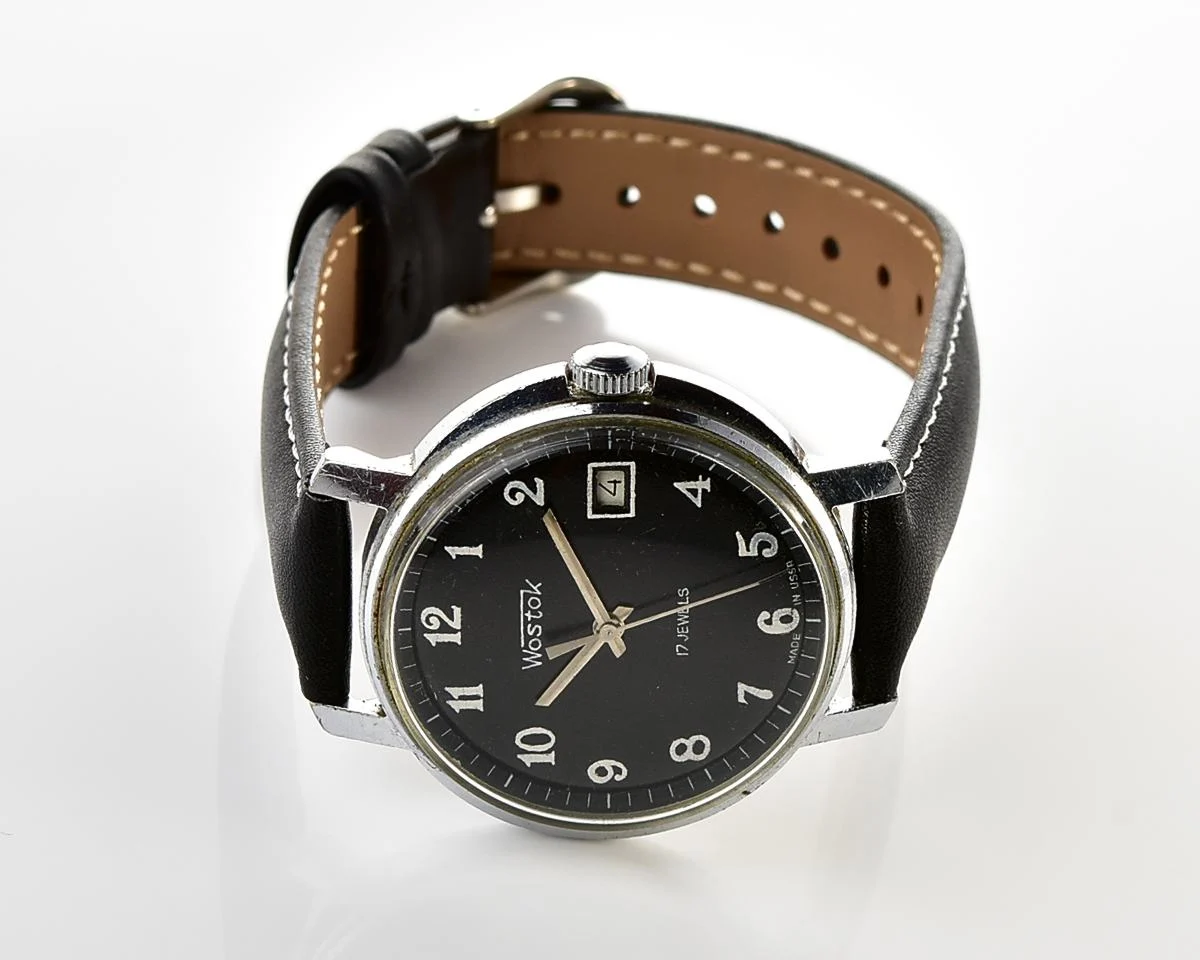 Large vintage Wostok (Vostok) mechanical wristwatch