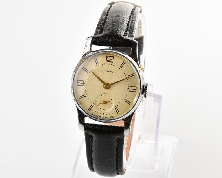 Vintage soviet ZiM mechanical wristwatch