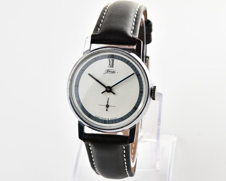 ZiM soviet mechanical wrist watch with pure minimalistic dial