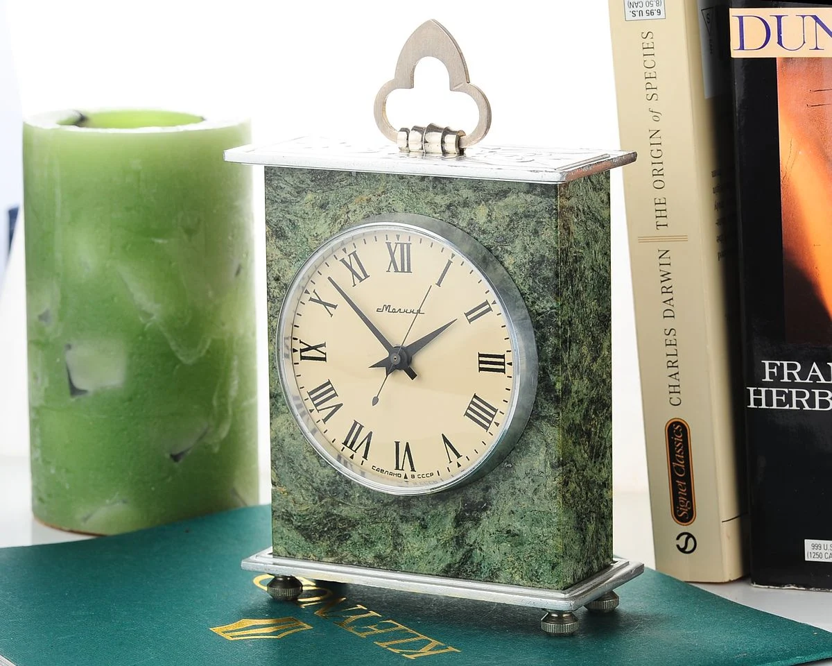 Vintage Molnija grey marble mechanical table clock with 12 days power reserve!