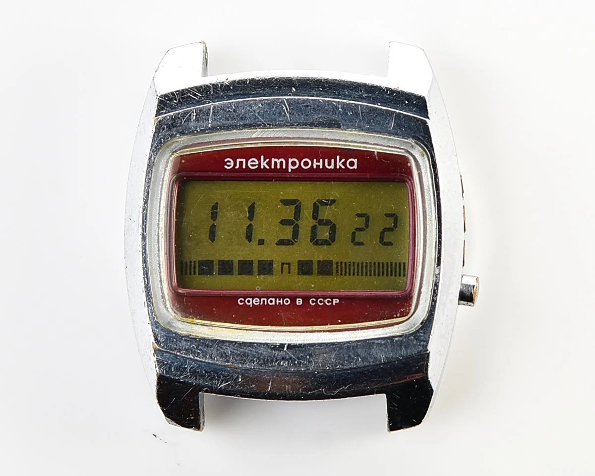 Large vintage USSR digital watch Electronika