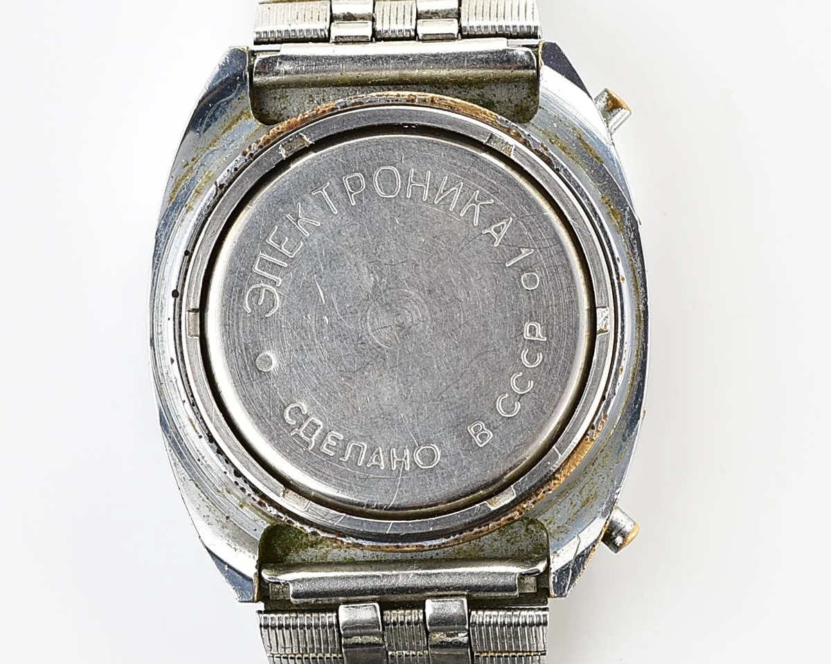 First Red LED Digital Vintage USSR Wrist Watch Electronika E-1 Pulsar!