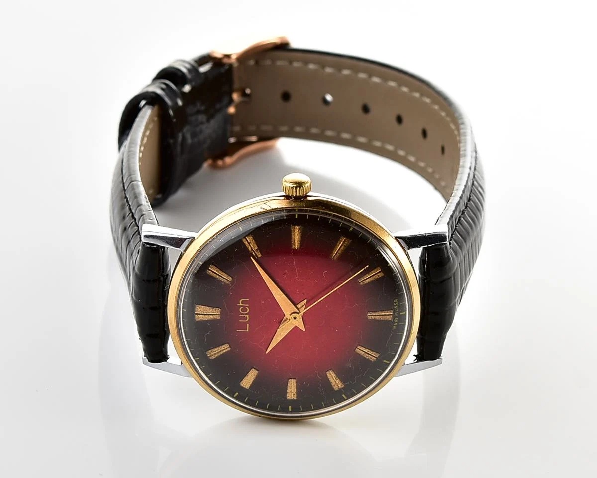 Soviet vintage mechanical watch Luch